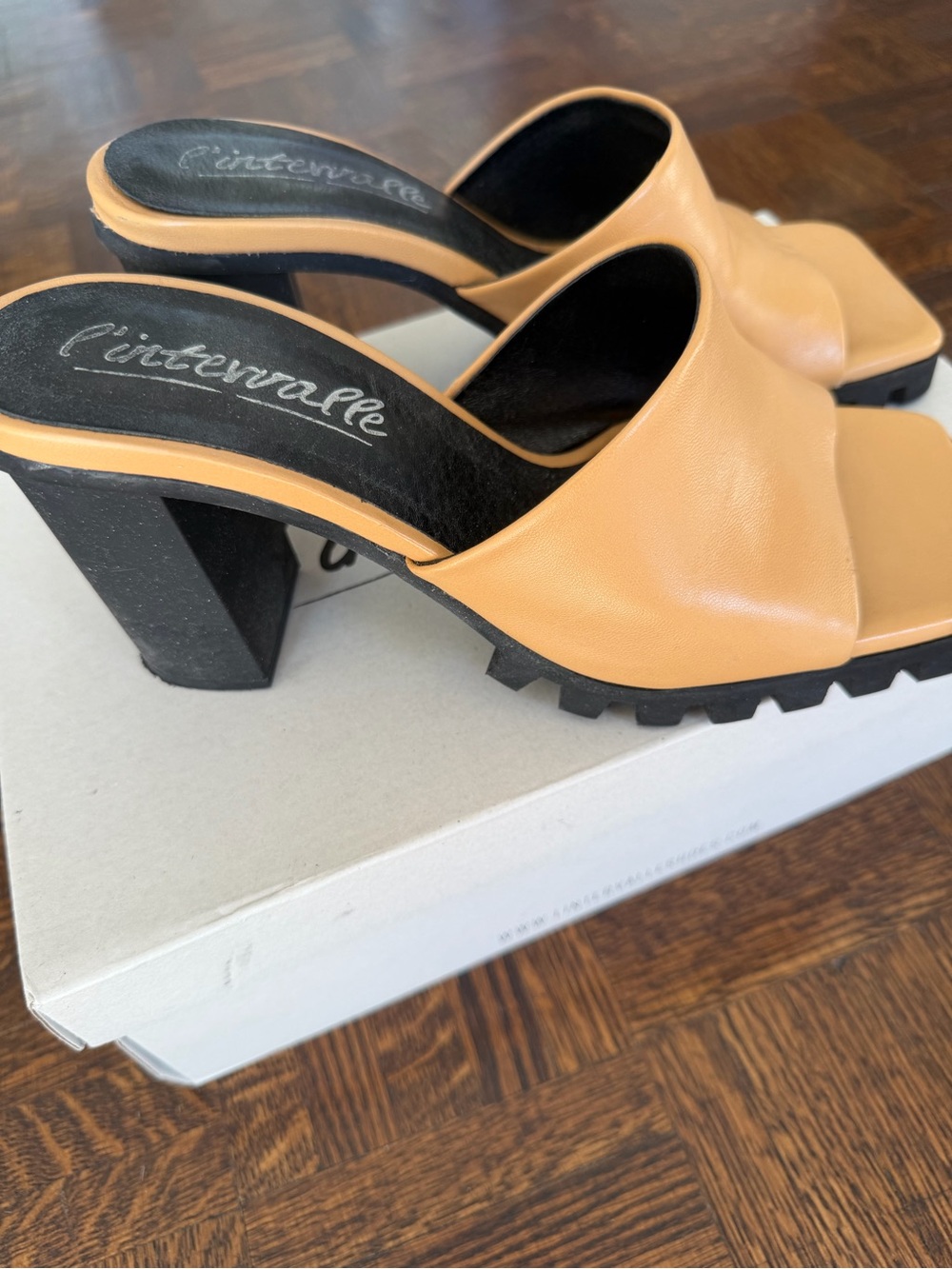 L'INTERVALLE Tan Square-Toe Block Heel Mules - Picture 2 of 5